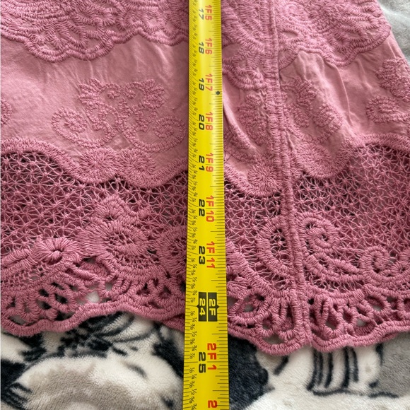 Democracy Mauve Lace Detail Blouse - Picture 6 of 8